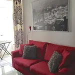 Διαμέρισμα Simons Minutes Away From Balluta Bay And St Julians *