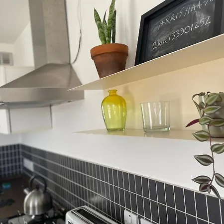 Simons Minutes Away From Balluta Bay And St Julians Apartament *