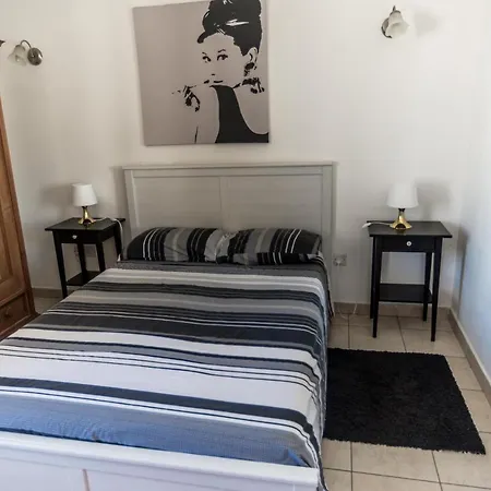 Simons Minutes Away From Balluta Bay And St Julians * Sliema