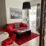 Apartment Simons Minutes Away From Balluta Bay And St Julians *