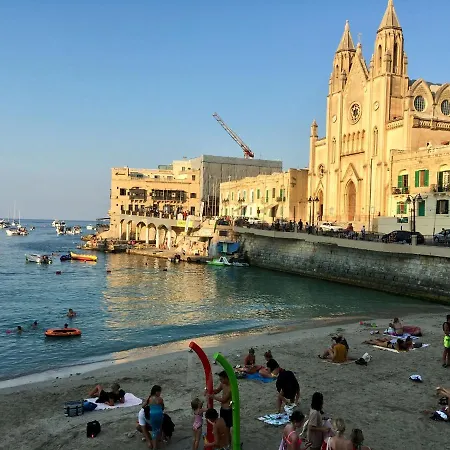 Simons Minutes Away From Balluta Bay And St Julians Apartment *