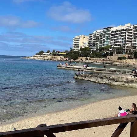 Simons Minutes Away From Balluta Bay And St Julians * Sliema