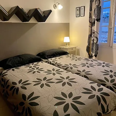 Simons Minutes Away From Balluta Bay And St Julians * Sliema