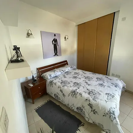 Simons Minutes Away From Balluta Bay And St Julians * 슬리에마