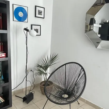 Simons Minutes Away From Balluta Bay And St Julians סליאמה