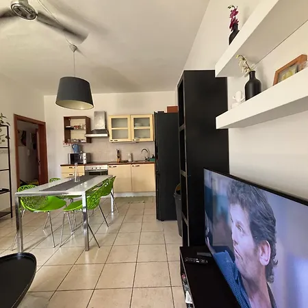 Simons Minutes Away From Balluta Bay And St Julians Apartman