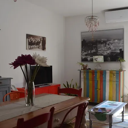 Apartman Simons Minutes Away From Balluta Bay And St Julians *