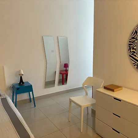 Appartamento Simons Minutes Away From Balluta Bay And St Julians *