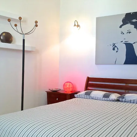 Apartman Simons Minutes Away From Balluta Bay And St Julians *