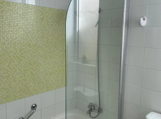 Simons Minutes Away From Balluta Bay And St Julians Appartement