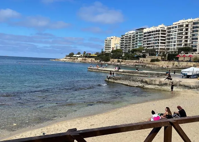 Simons Minutes Away From Balluta Bay And St Julians * Sliema