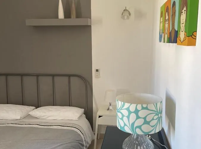 Simons Minutes Away From Balluta Bay And St Julians Sliema