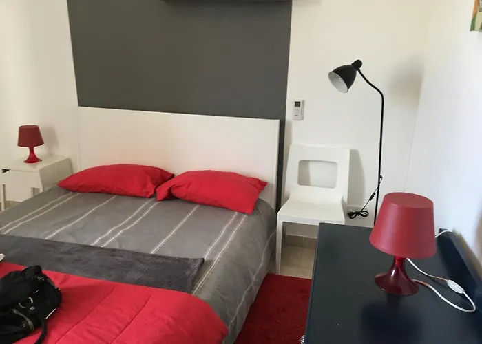 Simons Minutes Away From Balluta Bay And St Julians Appartement